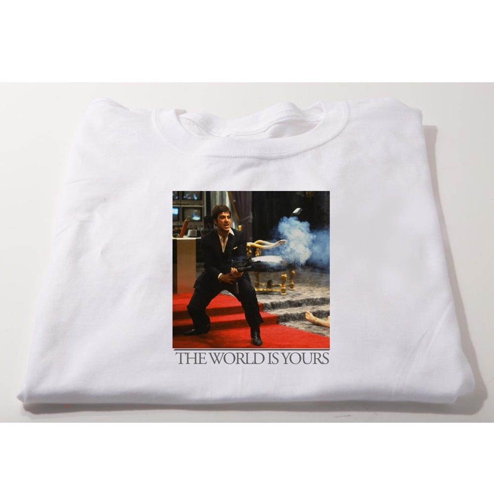 🆕Scarface the world is‎ yours T-shirt